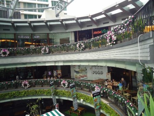 Lippo Mall Kemang terletak di Superblock Kemang Village (Kemvil) di Jalan Antasari No. 36, Kemang, Jakarta Selatan. Lippo Mall Kemang resmi dibuka untuk umum pa...