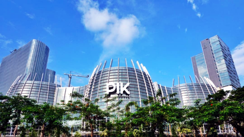 PIK Avenue merupakan pusat perbelanjaan yang terletak di Jalan Pantai Indah Kapuk Boulevard, Kecamatan Penjaringan, Jakarta Utara. Pusat perbelanjaan ini berdir...