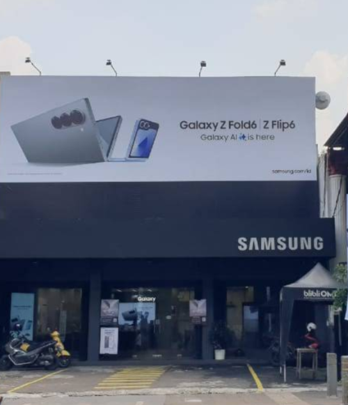 Samsung Experience Store Kemang Raya, Stand Alone Retail | We provide Indonesia infrastructure map on various property sectors and data. Access property listings, infrastructure developments, news, and valuable transaction data for informed decisions.