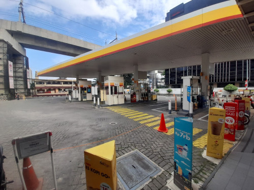 SPBU Shell Fatmawati, Gas Station | We provide Indonesia infrastructure map on various property sectors and data. Access property listings, infrastructure developments, news, and valuable transaction data for informed decisions.