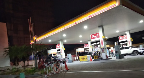 SPBU Shell Puri, Gas Station | We provide Indonesia infrastructure map on various property sectors and data. Access property listings, infrastructure developments, news, and valuable transaction data for informed decisions.