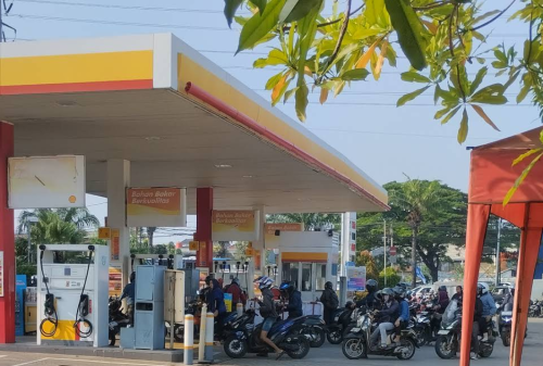SPBU Shell Daan Mogot 2, Gas Station | We provide Indonesia infrastructure map on various property sectors and data. Access property listings, infrastructure developments, news, and valuable transaction data for informed decisions.
