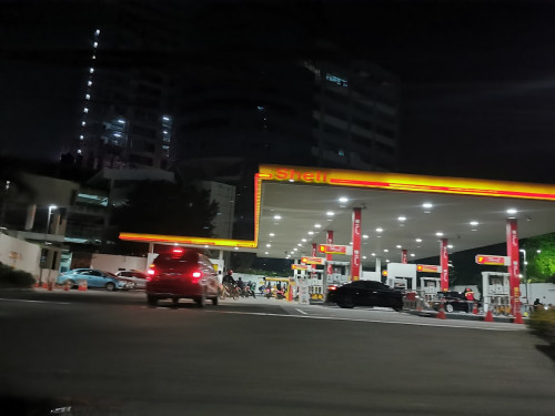 SPBU Shell Tebet Timur, Gas Station | We provide Indonesia infrastructure map on various property sectors and data. Access property listings, infrastructure developments, news, and valuable transaction data for informed decisions.