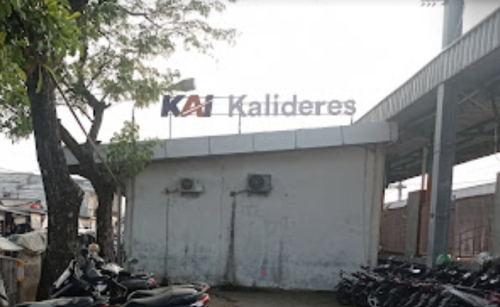Kalideres Station, Commuter Station | We provide Indonesia infrastructure map on various property sectors and data. Access property listings, infrastructure developments, news, and valuable transaction data for informed decisions.