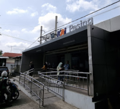 Pesing Station, Commuter Station | We provide Indonesia infrastructure map on various property sectors and data. Access property listings, infrastructure developments, news, and valuable transaction data for informed decisions.