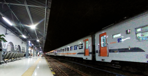 Pasar Senen Station, Commuter Station | We provide Indonesia infrastructure map on various property sectors and data. Access property listings, infrastructure developments, news, and valuable transaction data for informed decisions.