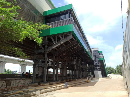 Jatibening Baru Station, LRT Station | We provide Indonesia infrastructure map on various property sectors and data. Access property listings, infrastructure developments, news, and valuable transaction data for informed decisions.