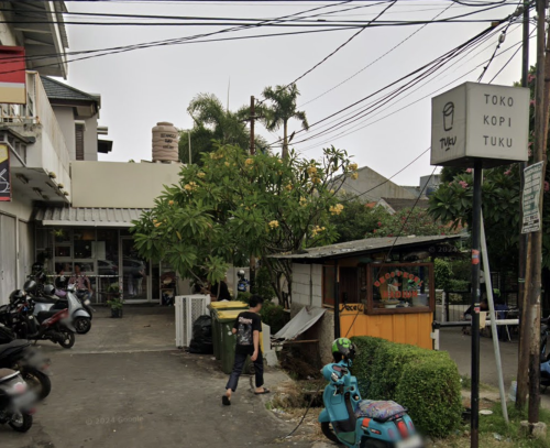 Toko Kopi Tuku Bintaro, Stand Alone Retail | We provide Indonesia infrastructure map on various property sectors and data. Access property listings, infrastructure developments, news, and valuable transaction data for informed decisions.