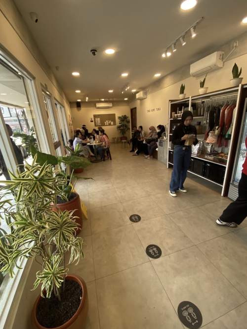 Toko Kopi Tuku Cempaka Putih, Stand Alone Retail | We provide Indonesia infrastructure map on various property sectors and data. Access property listings, infrastructure developments, news, and valuable transaction data for informed decisions.