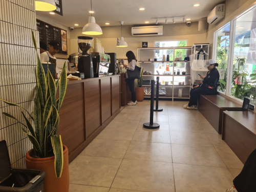 Toko Kopi Tuku Dukuh Atas, Stand Alone Retail | We provide Indonesia infrastructure map on various property sectors and data. Access property listings, infrastructure developments, news, and valuable transaction data for informed decisions.