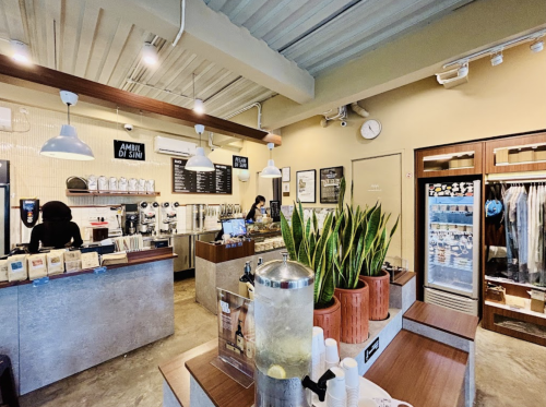 Toko Kopi Tuku Kemang, Stand Alone Retail | We provide Indonesia infrastructure map on various property sectors and data. Access property listings, infrastructure developments, news, and valuable transaction data for informed decisions.