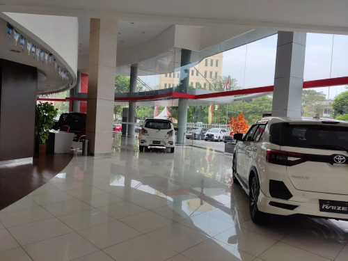 Toyota AUTO2000 Pangeran Jayakarta, Automotive Dealership | We provide Indonesia infrastructure map on various property sectors and data. Access property listings, infrastructure developments, news, and valuable transaction data for informed decisions.