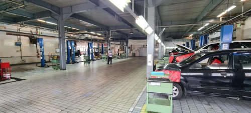 Toyota AUTO2000 Pangeran Jayakarta, Automotive Dealership | We provide Indonesia infrastructure map on various property sectors and data. Access property listings, infrastructure developments, news, and valuable transaction data for informed decisions.