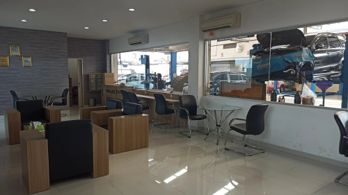 Astrido Toyota Klender, Automotive Dealership | We provide Indonesia infrastructure map on various property sectors and data. Access property listings, infrastructure developments, news, and valuable transaction data for informed decisions.