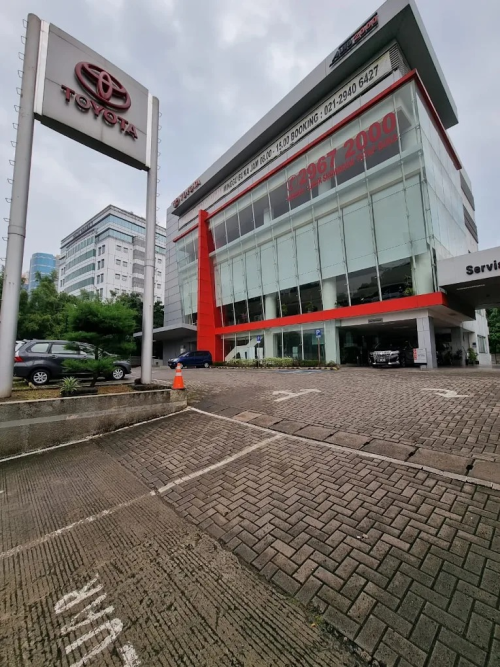 Toyota AUTO2000 Krida Cilandak, Automotive Dealership | We provide Indonesia infrastructure map on various property sectors and data. Access property listings, infrastructure developments, news, and valuable transaction data for informed decisions.