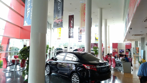 Toyota AUTO2000 Kapuk, Automotive Dealership | We provide Indonesia infrastructure map on various property sectors and data. Access property listings, infrastructure developments, news, and valuable transaction data for informed decisions.
