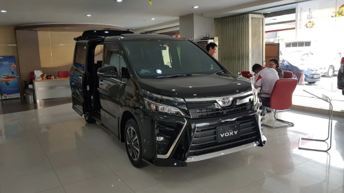 Toyota AUTO2000 Muara Karang, Automotive Dealership | We provide Indonesia infrastructure map on various property sectors and data. Access property listings, infrastructure developments, news, and valuable transaction data for informed decisions.