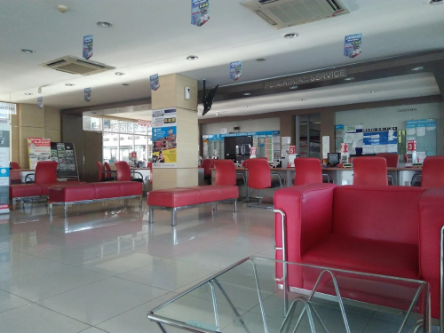 Toyota AUTO2000 Puri Kembangan, Automotive Dealership | We provide Indonesia infrastructure map on various property sectors and data. Access property listings, infrastructure developments, news, and valuable transaction data for informed decisions.