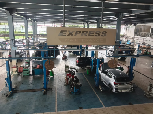 Toyota AUTO2000 Puri Kembangan, Automotive Dealership | We provide Indonesia infrastructure map on various property sectors and data. Access property listings, infrastructure developments, news, and valuable transaction data for informed decisions.