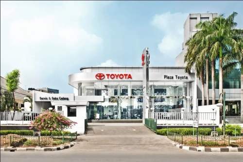 Plaza Toyota Kyai Tapa, Automotive Dealership | We provide Indonesia infrastructure map on various property sectors and data. Access property listings, infrastructure developments, news, and valuable transaction data for informed decisions.