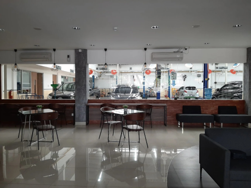 Tunas Toyota Mampang, Automotive Dealership | We provide Indonesia infrastructure map on various property sectors and data. Access property listings, infrastructure developments, news, and valuable transaction data for informed decisions.