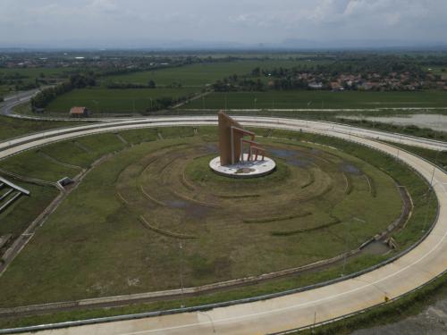 Jl. Tol Akses Cipali - Kertajati, Toll Road, Lintas Marga Sedaya | We provide Indonesia infrastructure map on various property sectors and data. Access property listings, infrastructure developments, news, and valuable transaction data for informed decisions.