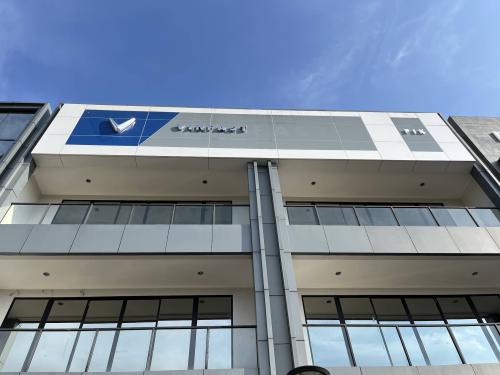 VinFast PIK Jakarta, Automotive Dealership | We provide Indonesia infrastructure map on various property sectors and data. Access property listings, infrastructure developments, news, and valuable transaction data for informed decisions.