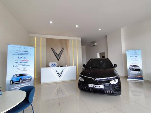 VinFast PIK Jakarta, Automotive Dealership | We provide Indonesia infrastructure map on various property sectors and data. Access property listings, infrastructure developments, news, and valuable transaction data for informed decisions.