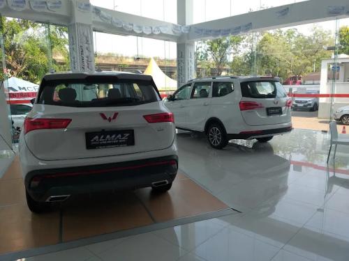 Wuling Arista Cengkareng, Automotive Dealership | We provide Indonesia infrastructure map on various property sectors and data. Access property listings, infrastructure developments, news, and valuable transaction data for informed decisions.
