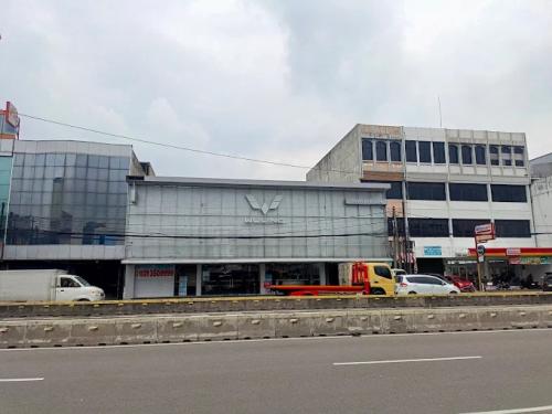 Wuling Prima Harmoni, Automotive Dealership | We provide Indonesia infrastructure map on various property sectors and data. Access property listings, infrastructure developments, news, and valuable transaction data for informed decisions.