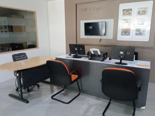 Wuling Prima Harmoni, Automotive Dealership | We provide Indonesia infrastructure map on various property sectors and data. Access property listings, infrastructure developments, news, and valuable transaction data for informed decisions.