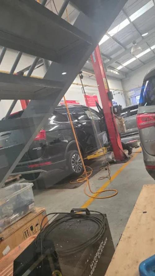 Wuling Arista Pluit, Automotive Dealership | We provide Indonesia infrastructure map on various property sectors and data. Access property listings, infrastructure developments, news, and valuable transaction data for informed decisions.