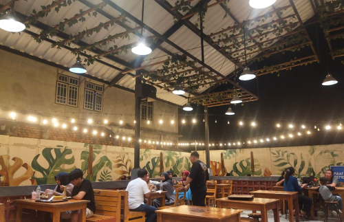 Mie Gacoan Mayang Jambi, Stand Alone Retail | We provide Indonesia infrastructure map on various property sectors and data. Access property listings, infrastructure developments, news, and valuable transaction data for informed decisions.