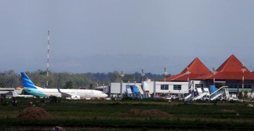 Adi Soemarmo International Airport, Airport, Angkasa Pura I | We provide Indonesia infrastructure map on various property sectors and data. Access property listings, infrastructure developments, news, and valuable transaction data for informed decisions.