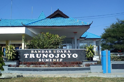 Trunojoyo Airport, Airport, Government | We provide Indonesia infrastructure map on various property sectors and data. Access property listings, infrastructure developments, news, and valuable transaction data for informed decisions.
