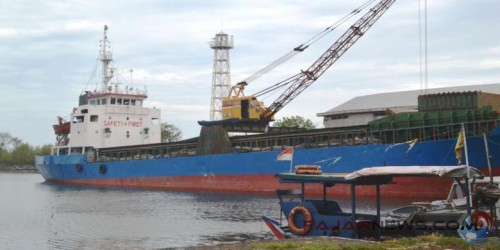 Port of Cirebon, Seaport, Pelabuhan Indonesia II | We provide Indonesia infrastructure map on various property sectors and data. Access property listings, infrastructure developments, news, and valuable transaction data for informed decisions.