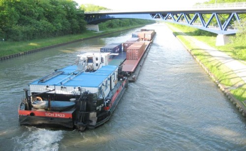 In Land Waterways, Seaport, Pelabuhan Indonesia II | We provide Indonesia infrastructure map on various property sectors and data. Access property listings, infrastructure developments, news, and valuable transaction data for informed decisions.