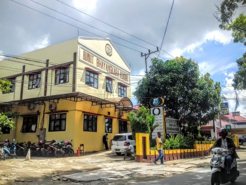 Bhayangkara Hospital Kendari, Hospital | We provide Indonesia infrastructure map on various property sectors and data. Access property listings, infrastructure developments, news, and valuable transaction data for informed decisions.