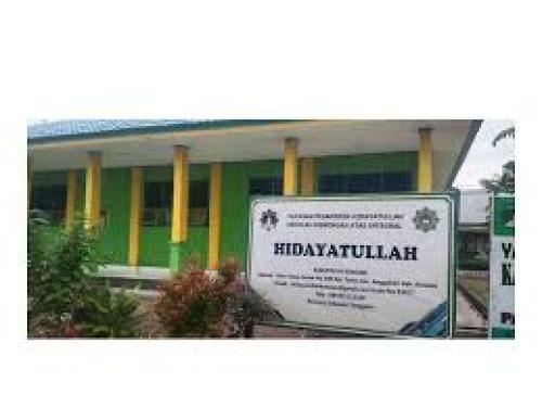Hidayatullah High School, Private School | We provide Indonesia infrastructure map on various property sectors and data. Access property listings, infrastructure developments, news, and valuable transaction data for informed decisions.