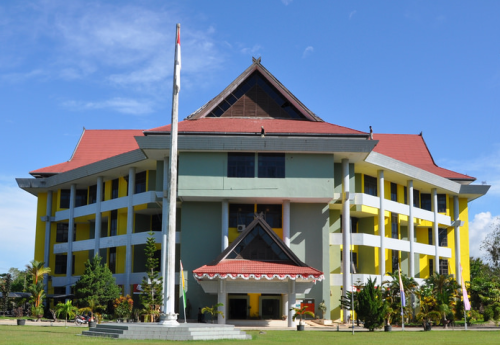 Halu Oleo University, University | We provide Indonesia infrastructure map on various property sectors and data. Access property listings, infrastructure developments, news, and valuable transaction data for informed decisions.