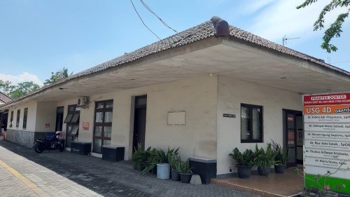 Citra Keluarga Mother and Child Hospital, Hospital | We provide Indonesia infrastructure map on various property sectors and data. Access property listings, infrastructure developments, news, and valuable transaction data for informed decisions.
