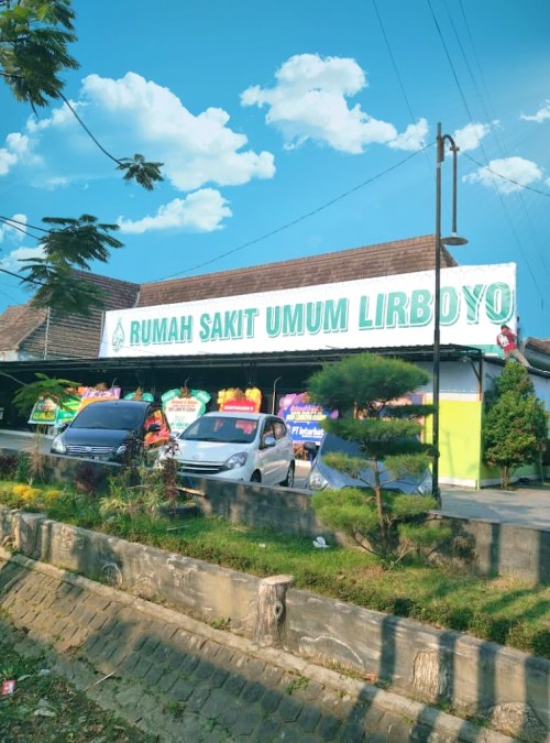 Lirboyo General Hospital, Hospital | We provide Indonesia infrastructure map on various property sectors and data. Access property listings, infrastructure developments, news, and valuable transaction data for informed decisions.