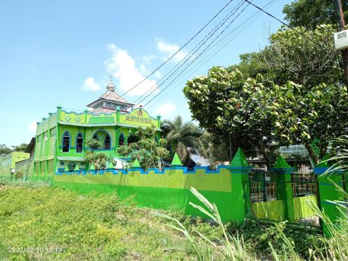 Al Azhar Islamic Primary School, Private School | We provide Indonesia infrastructure map on various property sectors and data. Access property listings, infrastructure developments, news, and valuable transaction data for informed decisions.