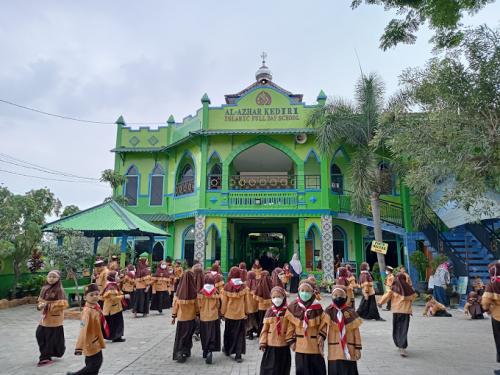 Al Azhar Islamic Primary School, Private School | We provide Indonesia infrastructure map on various property sectors and data. Access property listings, infrastructure developments, news, and valuable transaction data for informed decisions.