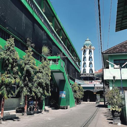 Al Huda Primary School, Private School | We provide Indonesia infrastructure map on various property sectors and data. Access property listings, infrastructure developments, news, and valuable transaction data for informed decisions.