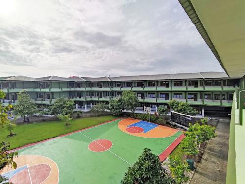 Ar Risalah Junior High School, Private School | We provide Indonesia infrastructure map on various property sectors and data. Access property listings, infrastructure developments, news, and valuable transaction data for informed decisions.