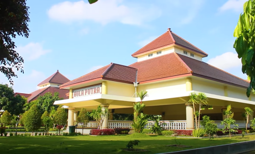 Ar Risalah Junior High School, Private School | We provide Indonesia infrastructure map on various property sectors and data. Access property listings, infrastructure developments, news, and valuable transaction data for informed decisions.
