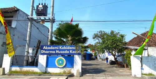 Dharma Husada Midwifery Academy Kediri, University | We provide Indonesia infrastructure map on various property sectors and data. Access property listings, infrastructure developments, news, and valuable transaction data for informed decisions.