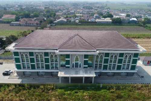 Islamic State Institute of Kediri, University | We provide Indonesia infrastructure map on various property sectors and data. Access property listings, infrastructure developments, news, and valuable transaction data for informed decisions.