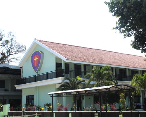 Kediri Baptist Hospital College of Health Sciences, University | We provide Indonesia infrastructure map on various property sectors and data. Access property listings, infrastructure developments, news, and valuable transaction data for informed decisions.